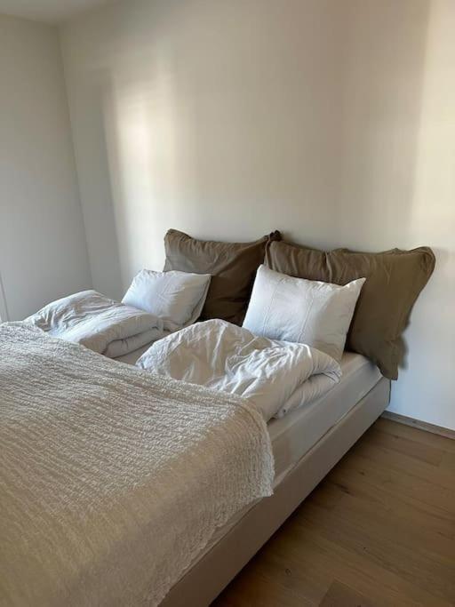 Stor Leilighet Sentralt I Sandnes Sandnes  Kültér fotó